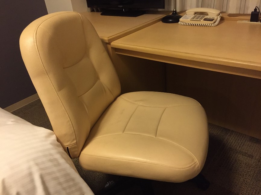 リッチモンドホテル浜松の3階の部屋の椅子