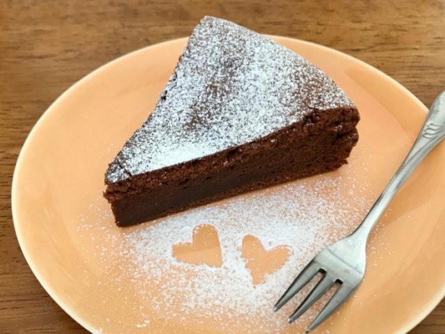 チョコレートケーキの画像